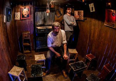 una tazza di mare in tempesta