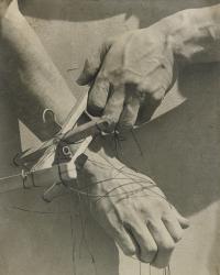 modotti hands